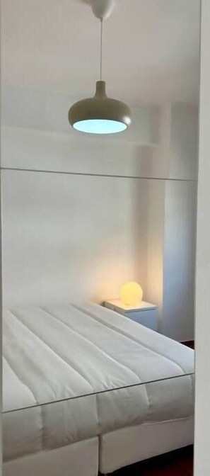 1 bedroom, free WiFi, bed sheets - XperienceHouse Algarve (Quarteira)