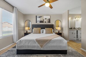 3 bedrooms, desk, iron/ironing board, travel cot - Hemet Haven, Hot Tub, Heated Pool Option, Backyard, Arcade, Game Room, BBQ Grill (Hemet)