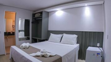 Quarto casal | Roupas de cama premium, Wi-Fi de cortesia, roupa de cama