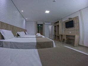 Family Room | Premium bedding, free WiFi, bed sheets - Pousada Recanto Dourado (Bonito)