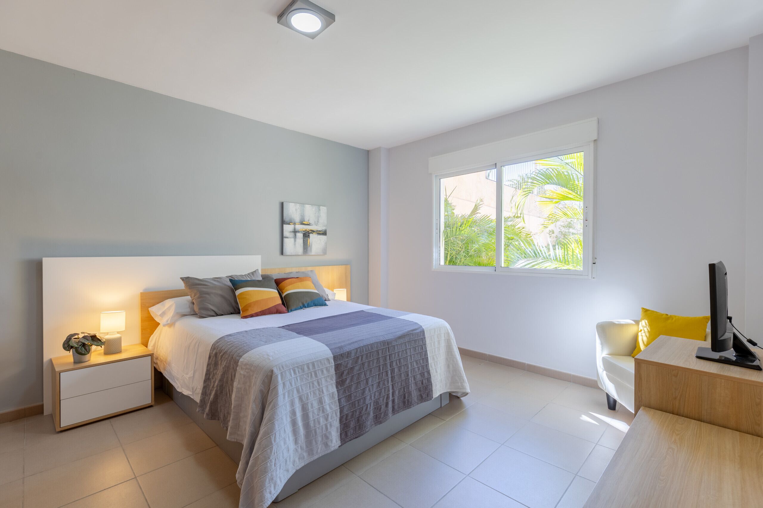 3 bedrooms, free cots/infant beds, bed sheets