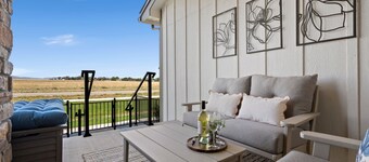 Scenic Mountain Retreat Golf, Pickleball, Relax