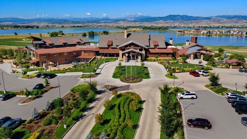 Scenic Mountain Retreat Golf, Pickleball, Relax