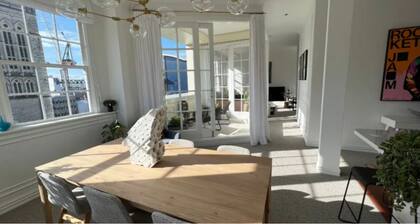 Luxury Auckland City Penthouse Apartment | 2BR