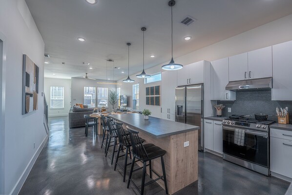 Cookware/dishes/utensils, dining tables - Boho Mod-Pad @ East Downtown (Houston)