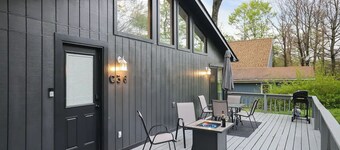 Winter Escape / Fireplace / Firepit / Relaxing