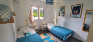 3 bedrooms, desk, iron/ironing board, travel cot