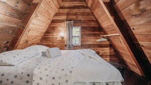 Unclassified image, 2 of 29, button - 54sl - Hot Tub - Pets OK - Sleeps 4 (Deming)