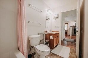 Villa (3 Bedrooms) | Bathroom
