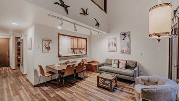 Apartment (2 Bedrooms) | Living area | Table tennis