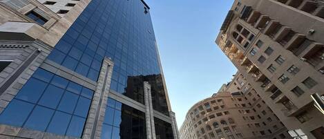 واجهة المنشأة