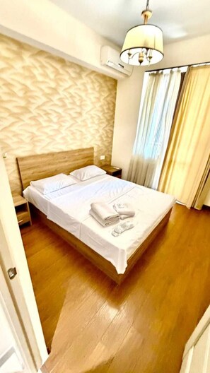 1 bedroom, premium bedding, blackout curtains, iron/ironing board - 1bdr luxury apartment  (Yerevan)