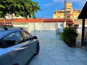 Exterior - Casa ao Lado da Praia de Canasvieiras (Florianópolis)