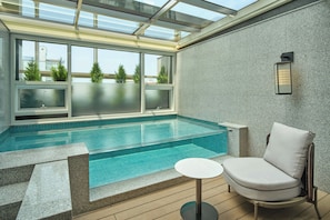 Spa Suite, Suite, 2 Double, Private pool | Coffres-forts dans les chambres, rideaux occultants