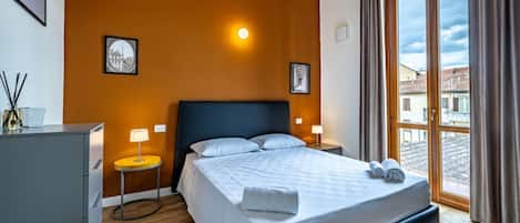 1 bedroom, iron/ironing board, travel cot, WiFi