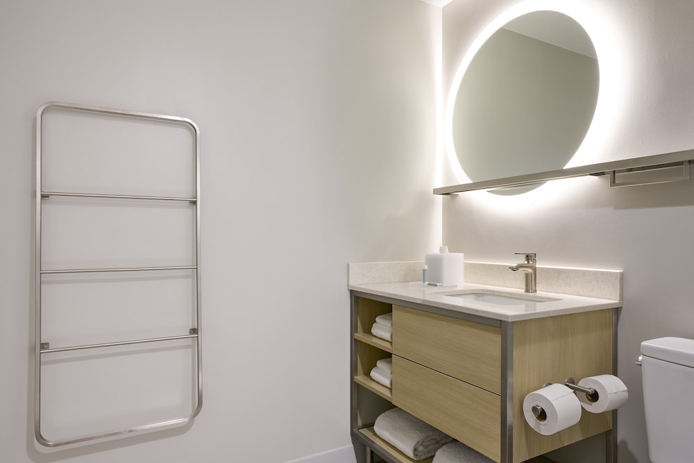 TownePlace Suites by Marriott Cincinnati Oakley photo 4