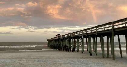 NEW! Pet Friendly, Island Escape: Charming Condo on Amelia Island
