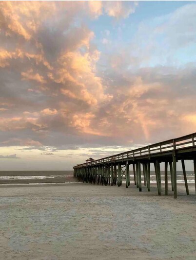 NEW! Pet Friendly, Island Escape: Charming Condo on Amelia Island