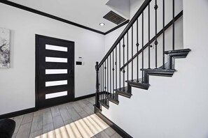 Interior - Gated modern NRG-Med Center Stay (Houston)