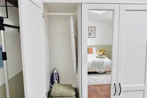 1 bedroom, iron/ironing board, travel crib, WiFi