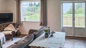 Unclassified image, 5 of 27, button - Lovely home in Sørbøvåg (Sørbøvåg)