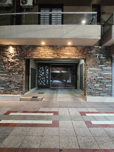 New apartment, excellent location. Free parking space a few meters away from the departmental plaza.