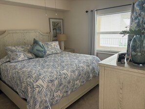 3 chambres, fer et planche à repasser, draps fournis