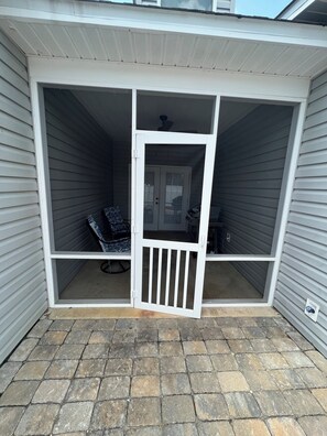 Exterior detail - Home Sweet Home 3/2 Townhome Close to Downtown Thomasville  (Thomasville)