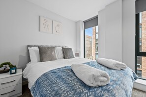 1 chambre, bureau, fer et planche à repasser, Wi-Fi