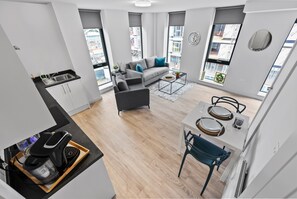 Interior - VICHY - Baltic Triangle Modern Apartment (Liverpool)