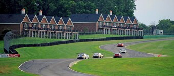 Historic home, Sleeps 10, VIR 2 miles,Hyco lake 8 mi., Fire Pit, Historic Milton