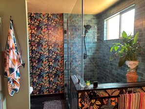 Shower, hair dryer, towels, soap