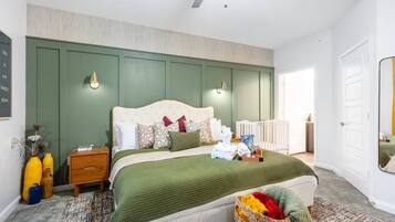1 bedroom, in-room safe, desk, iron/ironing board