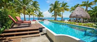 Castaway Villa - 4 Bedroom Beachfront Villa