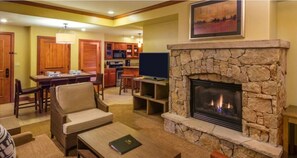 Interior - 2-bedroom Spring Break condo in charming Breckenridge with WiFi, fitness room (Breckenridge)