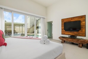 4 bedrooms, iron/ironing board, WiFi - 4/4.5 RooftopPoolPingPongGazeboNear Ritz&Beach (Noord)