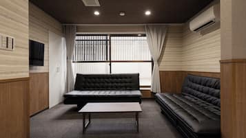 2 bedrooms, free WiFi