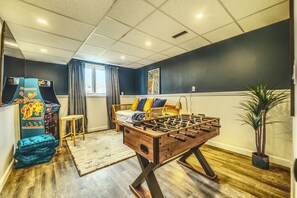 Games room - Willmar Jungle Safari Retreat! (Willmar)