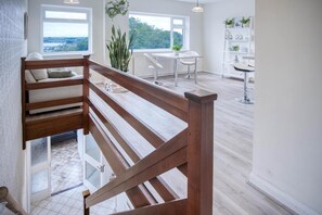 Interior - Longview - 4 Bedroom Holiday Home - Pembroke Dock (Pembroke Dock)