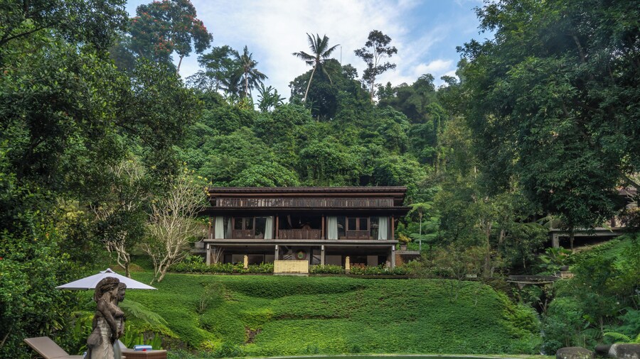 Dua Dari, a Residence by Hadiprana
