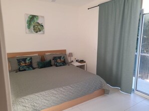 3 bedrooms, iron/ironing board, WiFi, bed sheets - Tropical Paradise Villa in Sosua (Sosua)