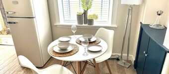 Prestwick/KingB/PetsOk/FreeP/ Wifi/Tv