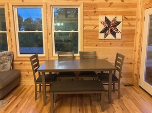 Dining - Luxury 3-bed hemlock log cabin Cave Run Lake area, with WiFi, gameroom, hot tub (West Liberty)