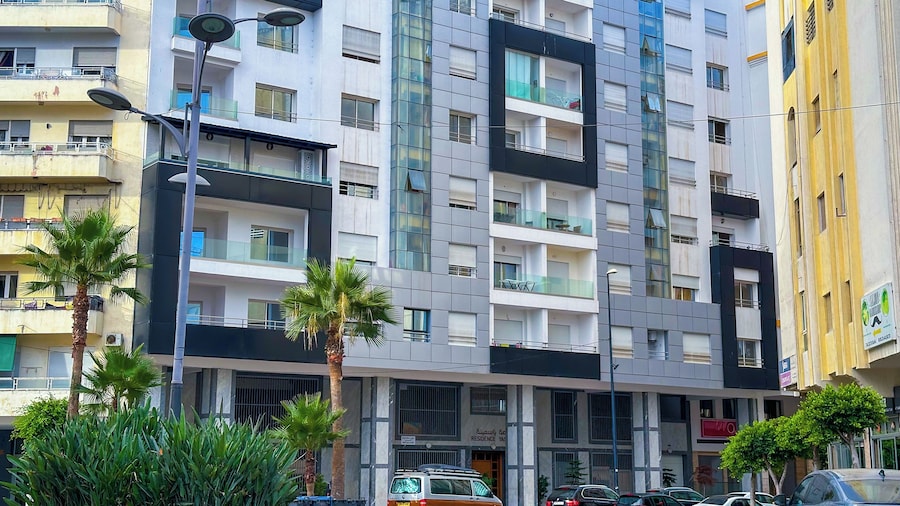 Luxoria home - 2 min to corniche