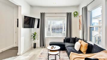 Téléviseur connecté, écran d’ordinateur