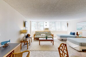 TV - Comfortable studio condo located steps from the beach and the best of Waikiki (Honolulu)