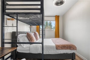 4 bedrooms, desk, iron/ironing board, travel cot