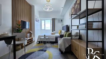 1 habitación, tabla de planchar con plancha, wifi y ropa de cama