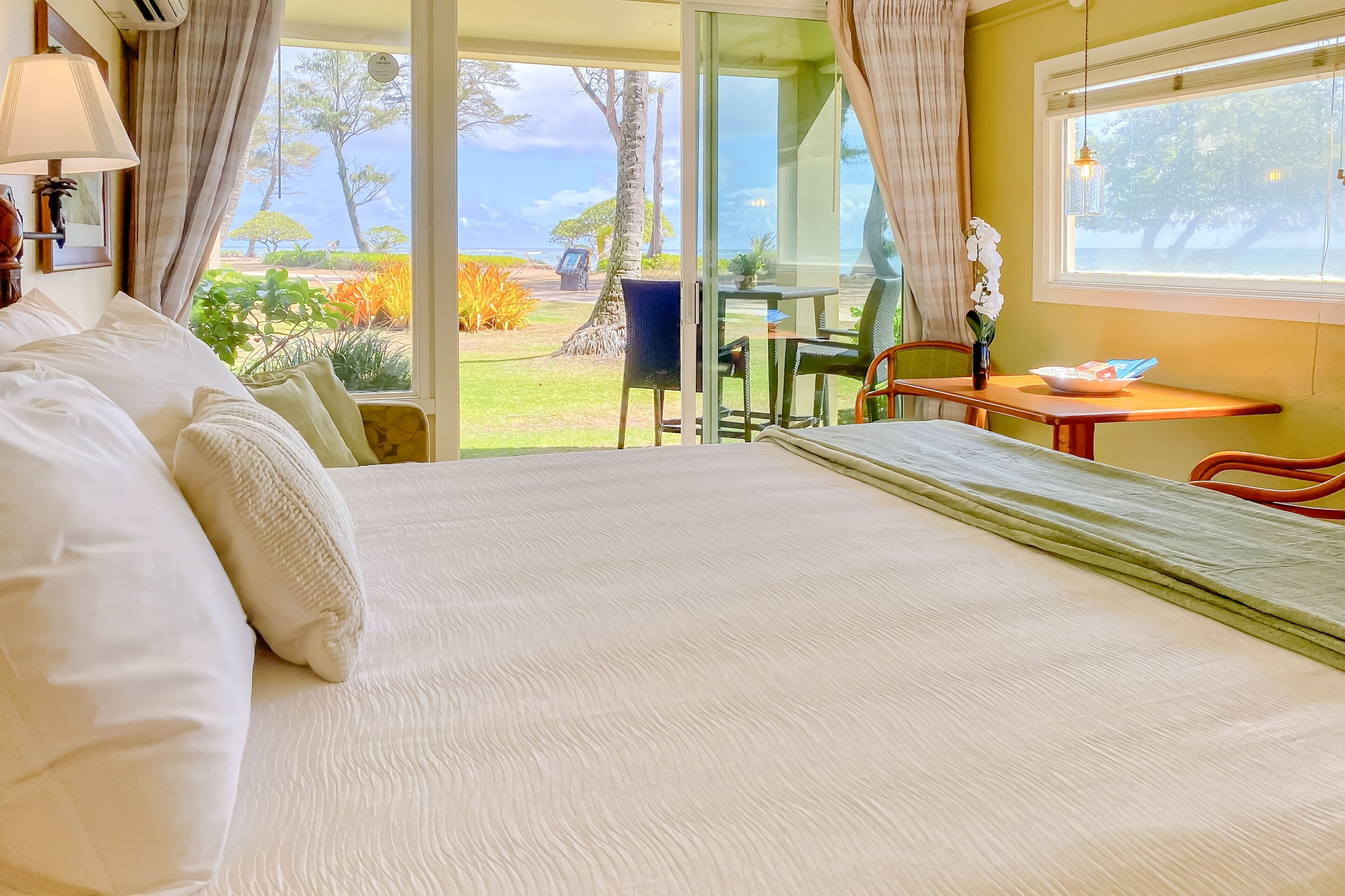 Iron/ironing board, internet, bed sheets, wheelchair access