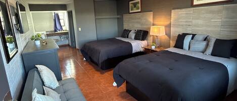 Studio Queen Double Bed